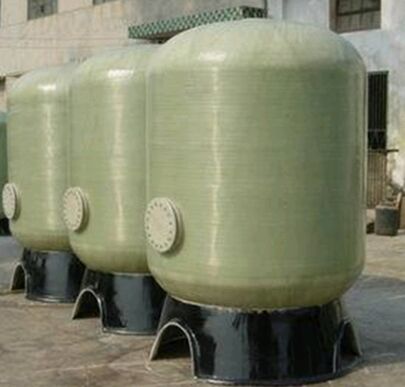 小型玻璃钢盐酸罐在日常使用中需要注意保养和防护相关事项