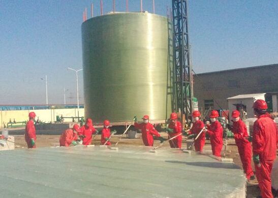 玻璃钢贮罐制作现场