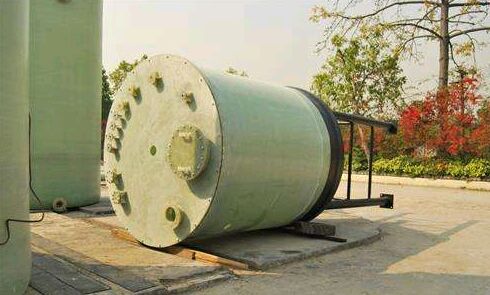 玻璃钢储存罐维修