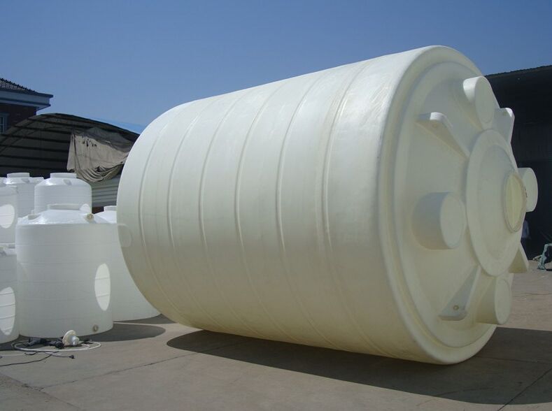 10吨塑料储罐