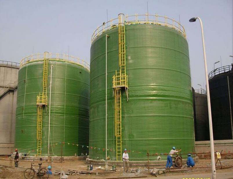 玻璃钢罐施工现场