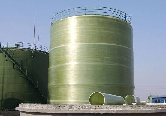 玻璃钢盐酸储罐动工安全处理法及组装工作